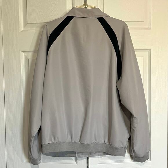 Pierre Cardin Designer Windbreaker, Men’s Large. Zip. Light grey, blue accents - Picture 3 of 9